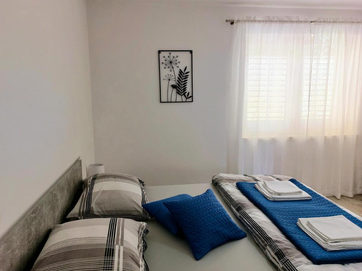 Apartment "None" Makarska Kültér fotó