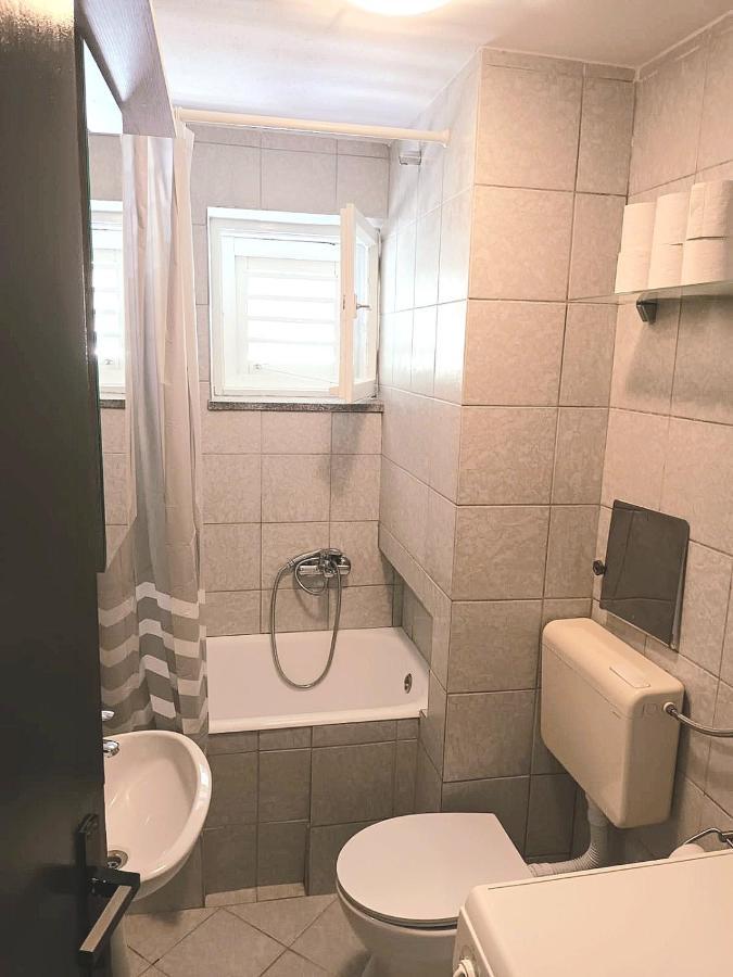 Apartment "None" Makarska Kültér fotó